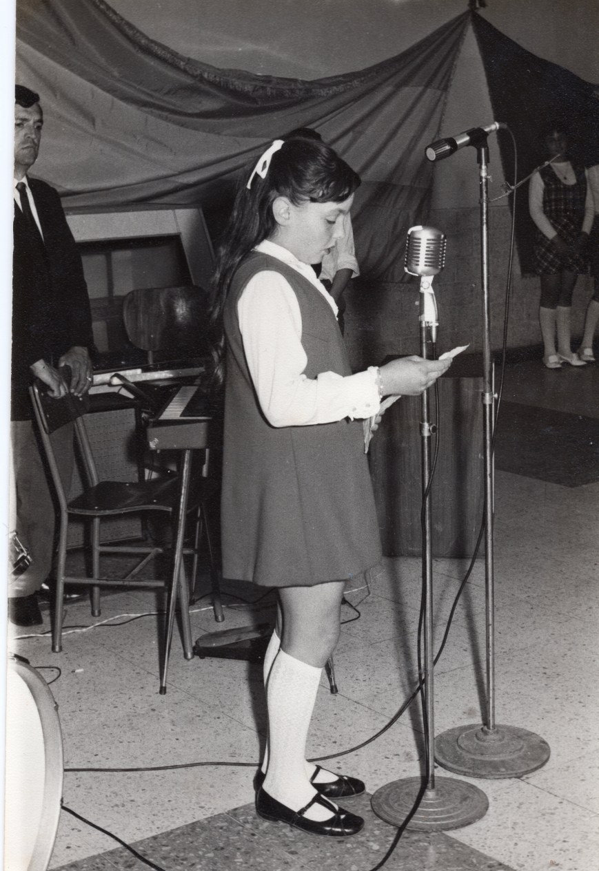 Cristina Baccin reading an Italian poem for the National Unity Day (November 4th)
